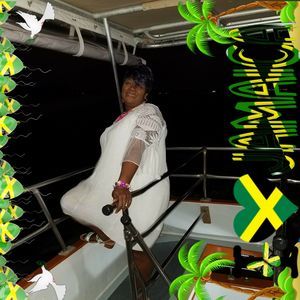 Meet your Posher, Queenie